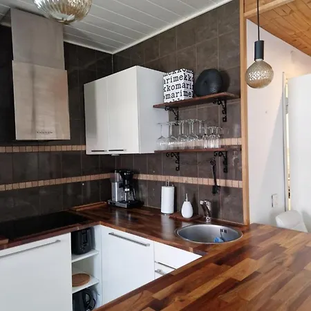Spacious Two-room Near The Center *